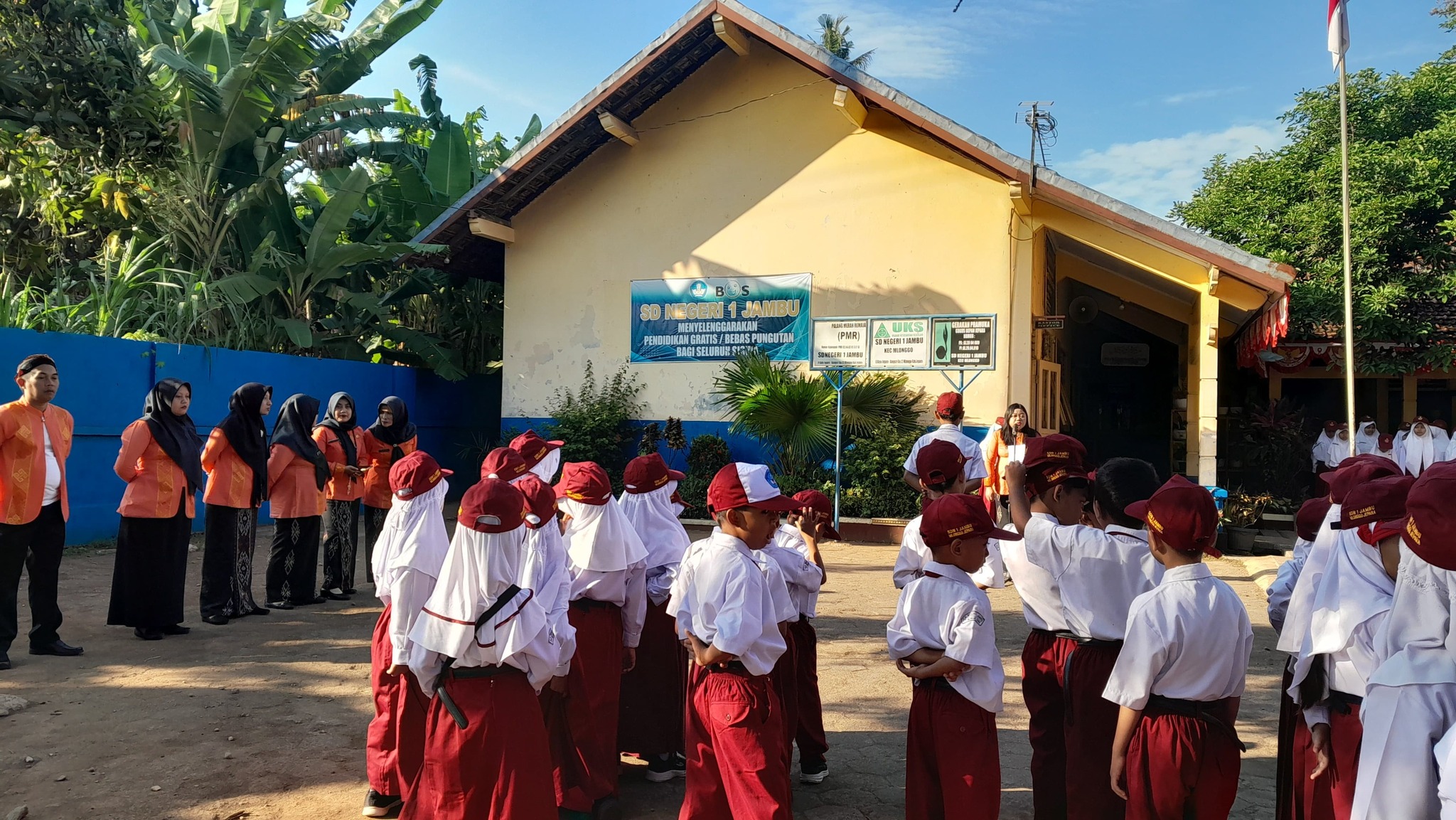 Upacara Bendera 17 Agustus 2025